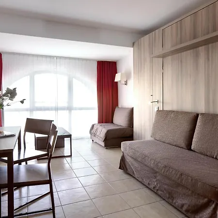 Hotel apartamentowy Adagio Monaco Palais Josephine 4*