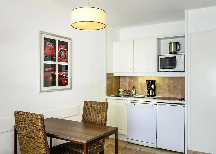 Adagio Monaco Palais Josephine Hotel apartamentowy 4*